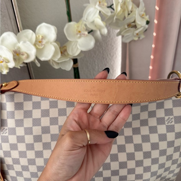 Authentic Louis Vuitton Graceful MM Tote Bellarina – Excellent Condition - Picture 2 of 13